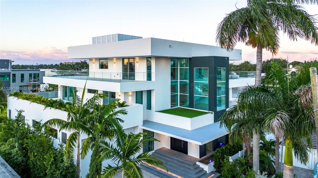 Image 66 of a home in .