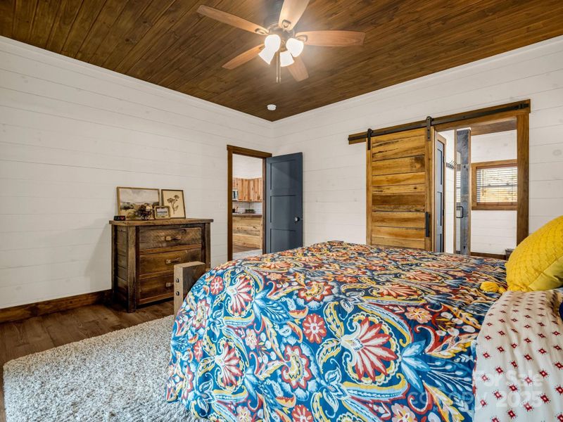 Furnished interior view inside a new home in , Hendersonville (Image 12).