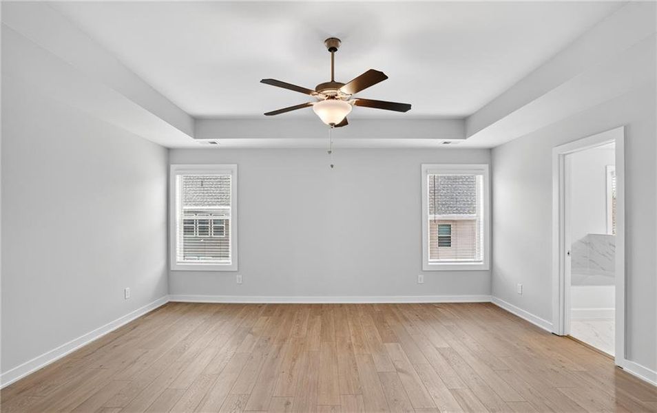Spacious, unfurnished interior of a new home in , Stockbridge (Image 19).