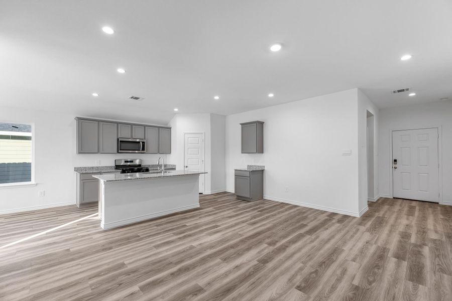 Image 23 of a home in Reserve at Mallard Lakes. Image 23 of a home in Reserve at Mallard Lakes.