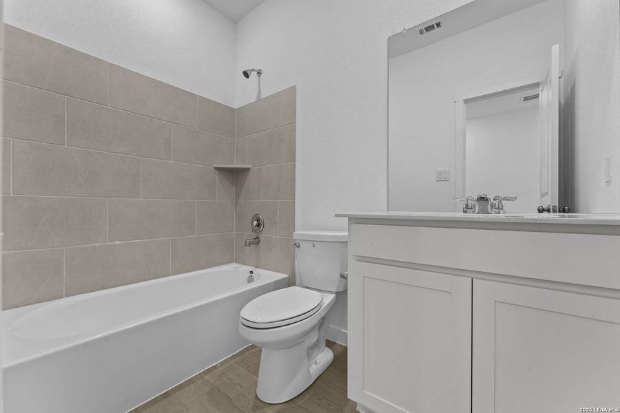 Furnished interior view inside a new home in Grace Valley, Marion (Image 8).