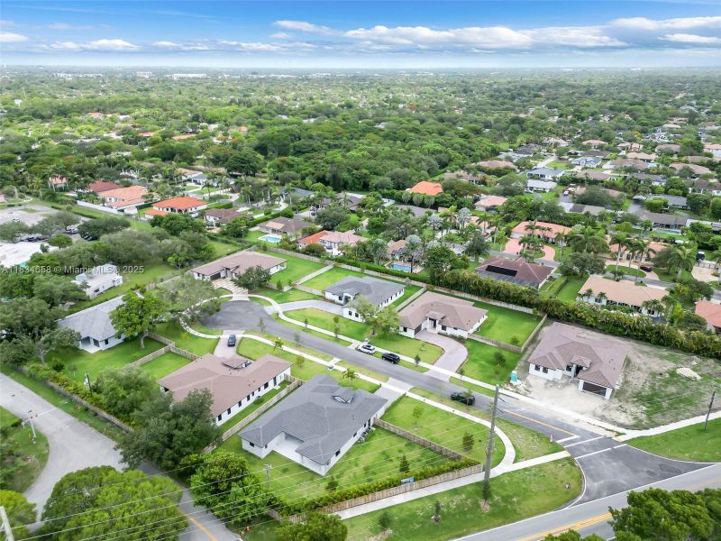 Image 51 of a home in . Image 51 of a home in .