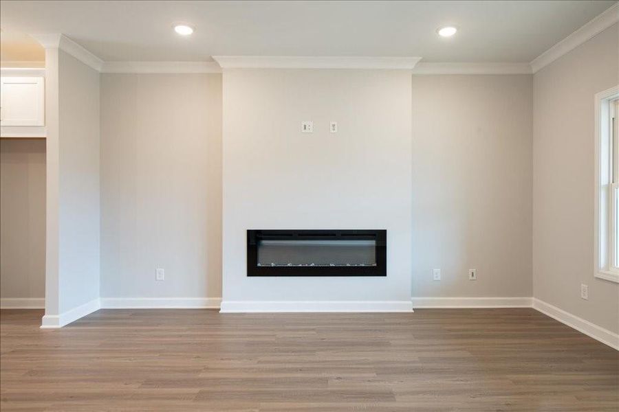Spacious, unfurnished interior of a new home in Townes at South Main, Kennesaw (Image 27).