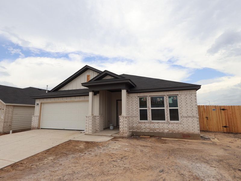 Image 16 of a home in Willow Springs. Image 16 of a home in Willow Springs.