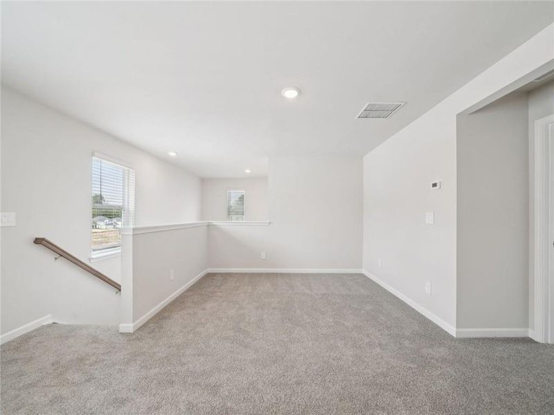 Spacious, unfurnished interior of a new home in Martin Springs - Reserve Series, Lawrenceville (Image 15).