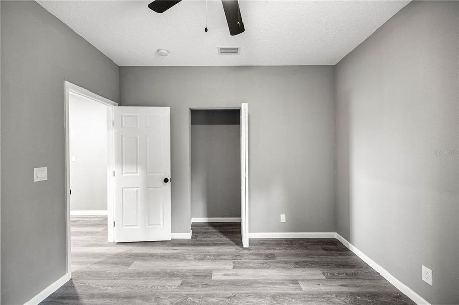 Spacious, unfurnished interior of a new home in , Williston (Image 17).