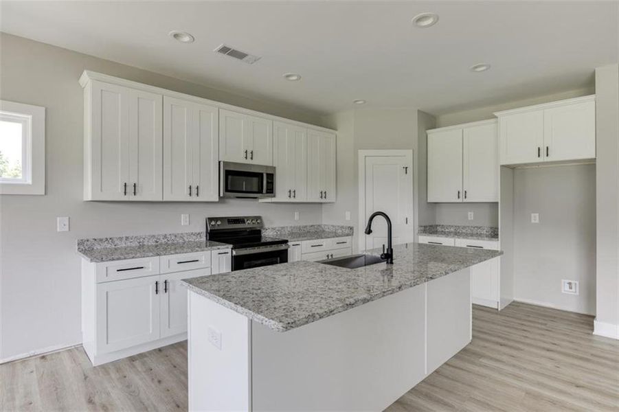 Furnished interior view inside a new home in , Hartwell (Image 8).