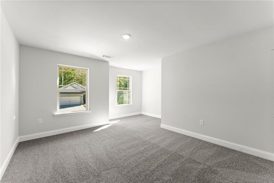 Spacious, unfurnished interior of a new home in Magnolia Villas, Cornelia (Image 33).