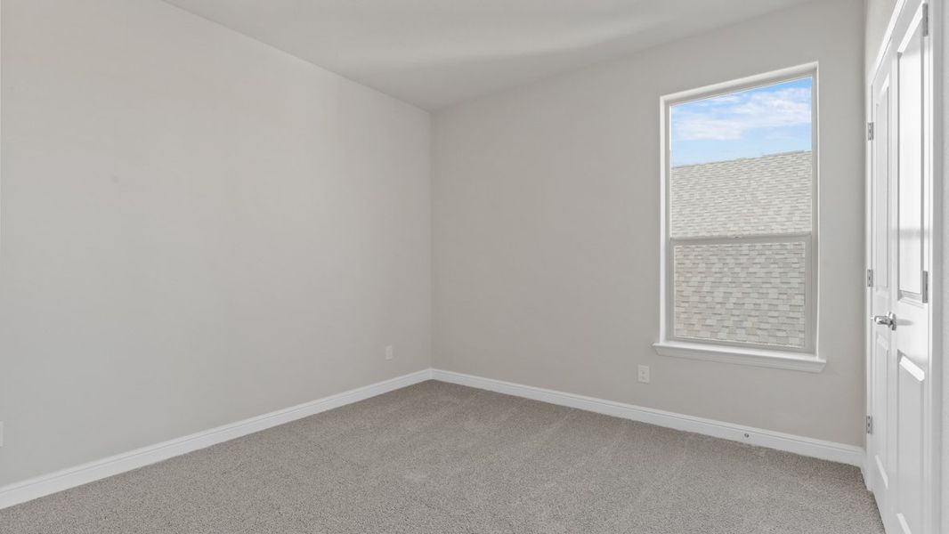 Spacious, unfurnished interior of a new home in Treeline, Justin (Image 36).