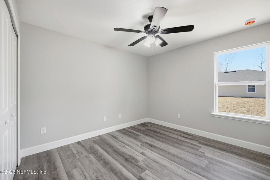 Spacious, unfurnished interior of a new home in , Jacksonville (Image 23).