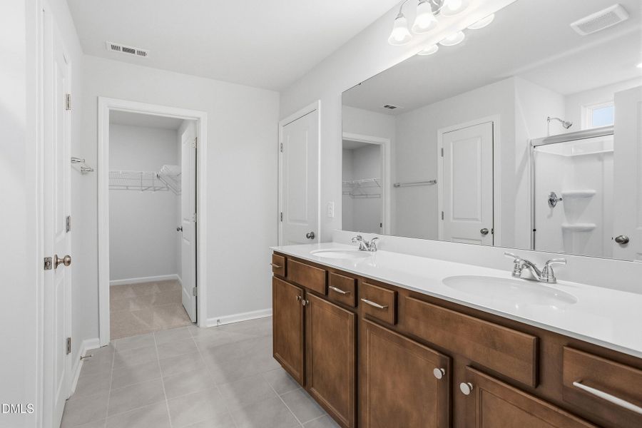 Primary Bath/ 2nd walk-in closet