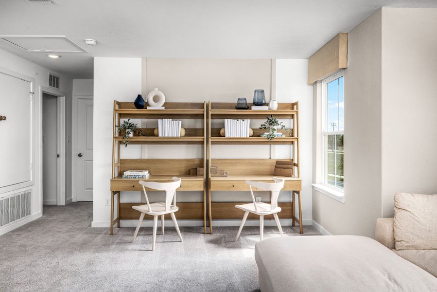 Representative furnished interior of a home built from the Sandalwood by Pulte Homes in Woodside, Georgetown (Image 8).