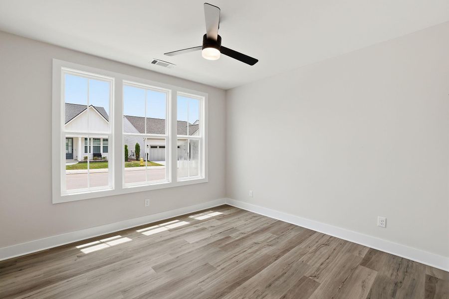 Spacious, unfurnished interior of a new home in Social Circle, Chattanooga (Image 18). Spacious, unfurnished interior of a new home in Social Circle, Chattanooga (Image 18).