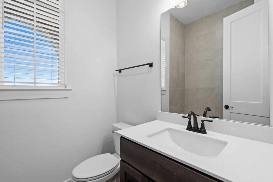 Furnished interior view inside a new home in Riceland, Mont Belvieu (Image 8).