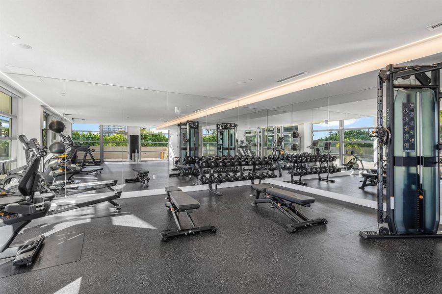 Community amenities in , West Palm Beach (Image 67).