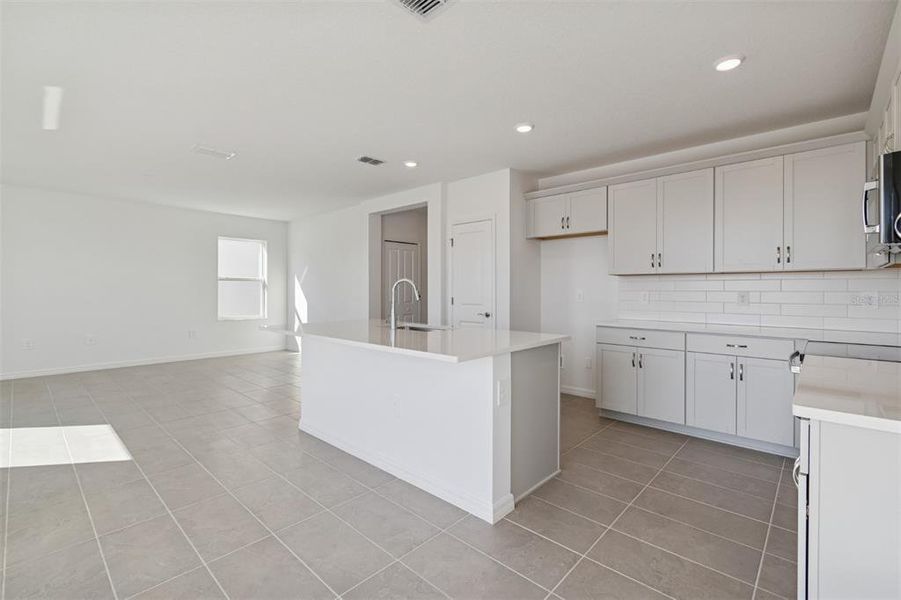 Furnished interior view inside a new home in Southpointe, Palmetto (Image 9).