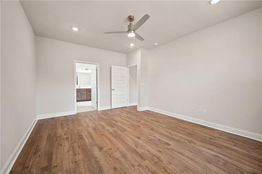 Spacious, unfurnished interior of a new home in Oak Ridge Meadows - Active Adult, Locust Grove (Image 22).