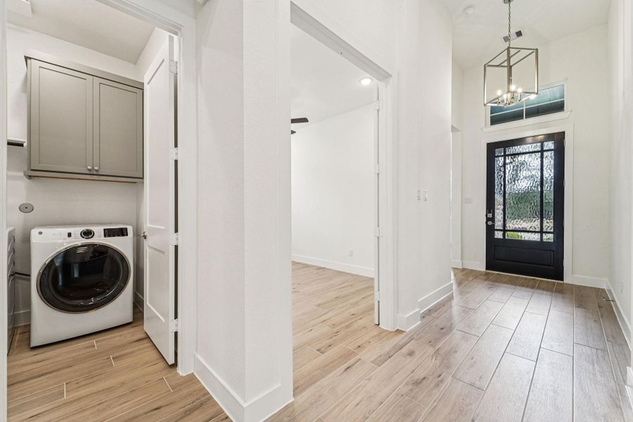 Spacious, unfurnished interior of a new home in Kresston, Montgomery (Image 20).