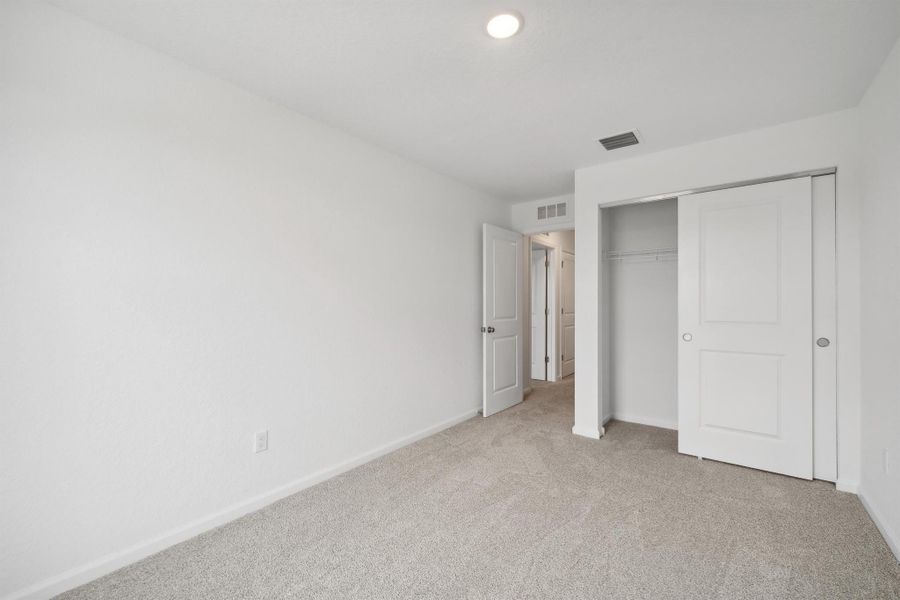 Spacious, unfurnished interior of a new home in , Stuart (Image 19).