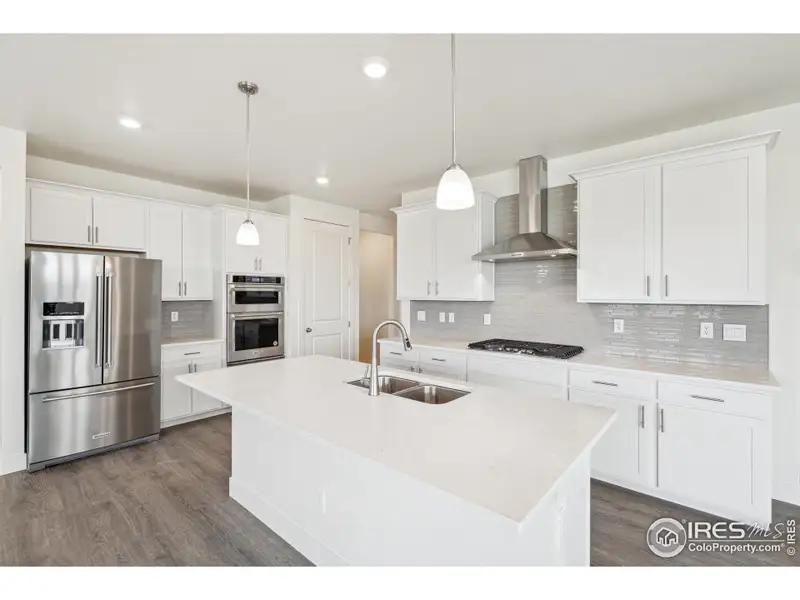 Furnished interior view inside a new home in Vantage, Berthoud (Image 5). Furnished interior view inside a new home in Vantage, Berthoud (Image 5).