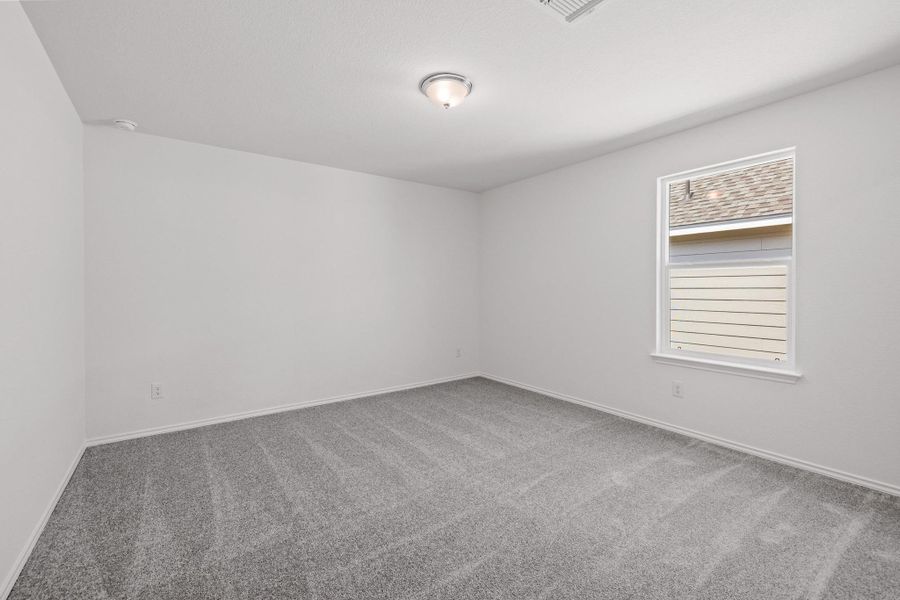 Spacious, unfurnished interior of a new home in Sonterra - Cool Water, Jarrell (Image 18).