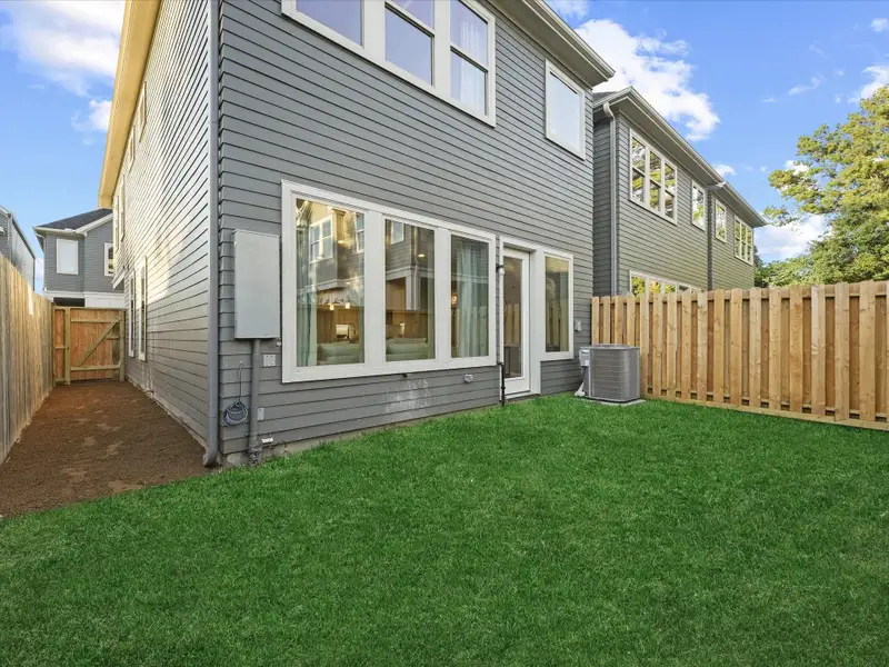 Front exterior of a new home in , Houston, TX, highlighting curb appeal (Image 1). Front exterior of a new home in , Houston, TX, highlighting curb appeal (Image 1).