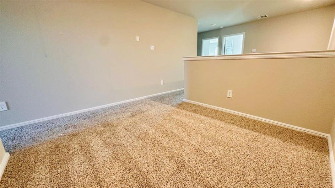 Spacious, unfurnished interior of a new home in Orchard Village, Fort Worth (Image 19). Spacious, unfurnished interior of a new home in Orchard Village, Fort Worth (Image 19).