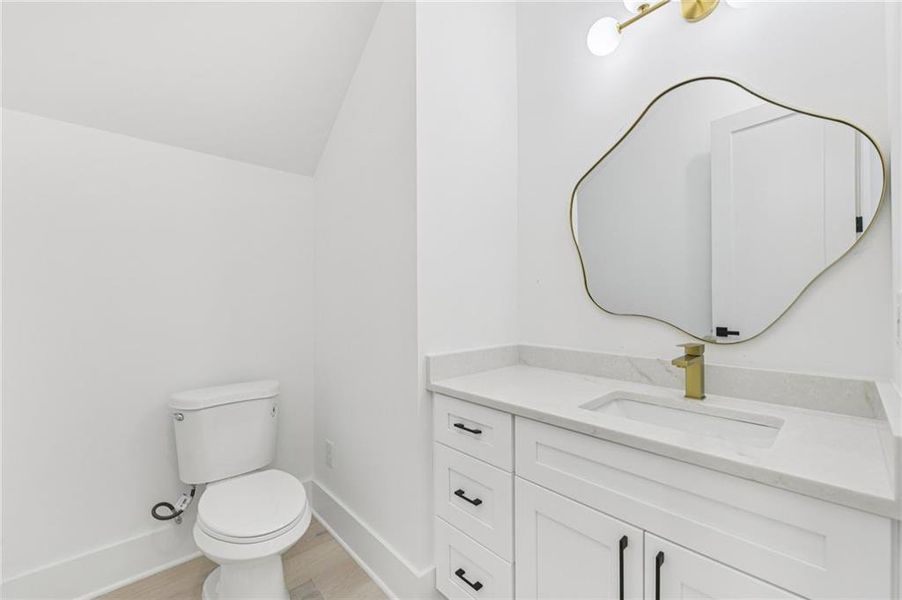 Furnished interior view inside a new home in , Grayson (Image 32).