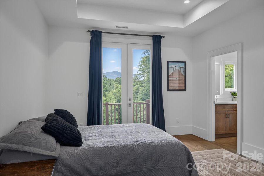 Furnished interior view inside a new home in , Nebo (Image 18).