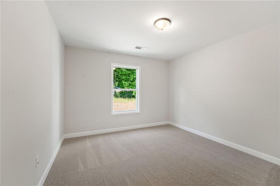 Spacious, unfurnished interior of a new home in Wildwood Place, Powder Springs (Image 14).