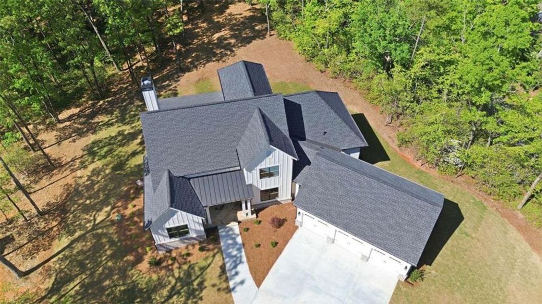 Image 70 of a home in .