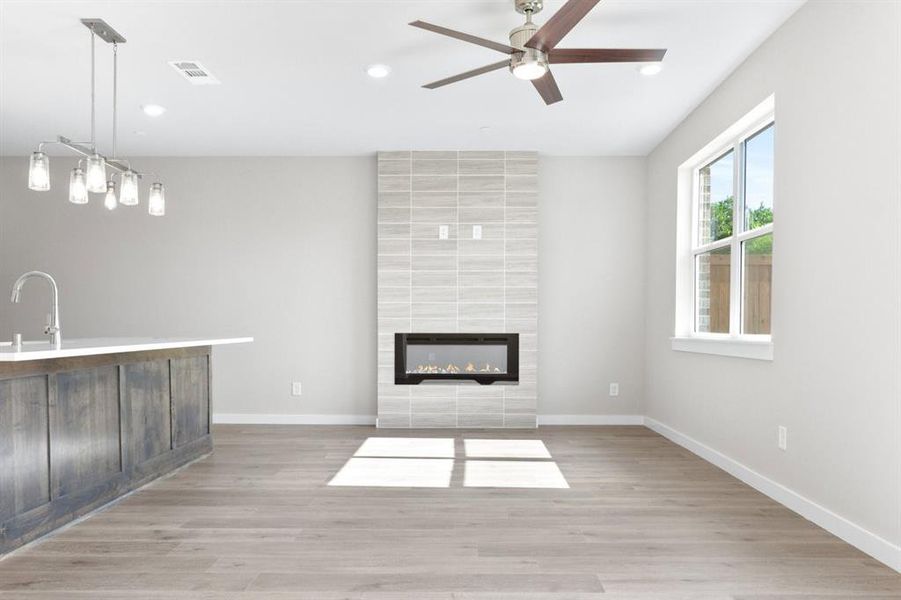 008-723ProsperLane-Wylie-TX-75098-Living.jpg-SMALL 008-723ProsperLane-Wylie-TX-75098-Living.jpg-SMALL