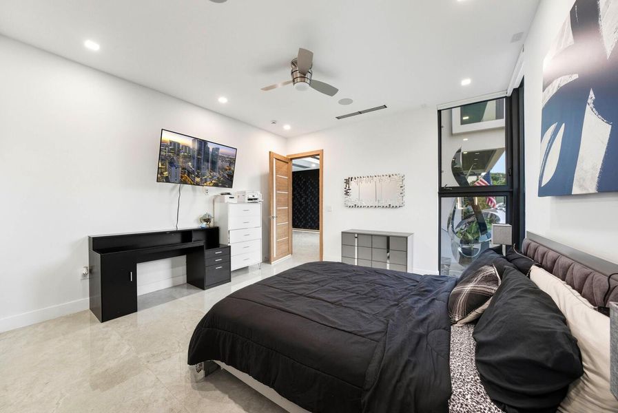 Furnished interior view inside a new home in , Lighthouse Point (Image 12).