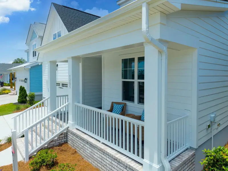 Representative exterior details of a home built from the Causeway by Kent Homes in Terrapin, Leland (Image 3). Representative exterior details of a home built from the Causeway by Kent Homes in Terrapin, Leland (Image 3).