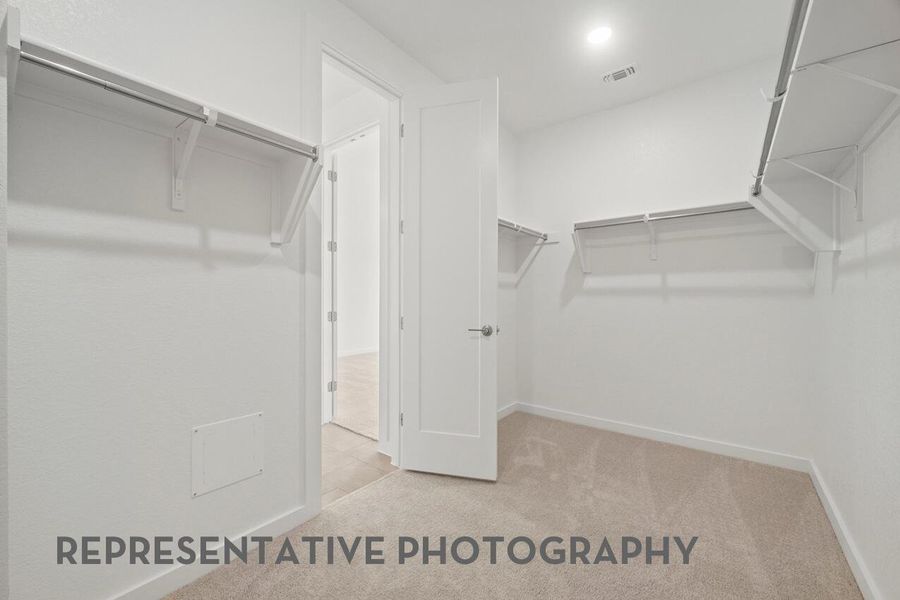 Spacious, unfurnished interior of a new home in Goodnight Ranch, Austin (Image 16).