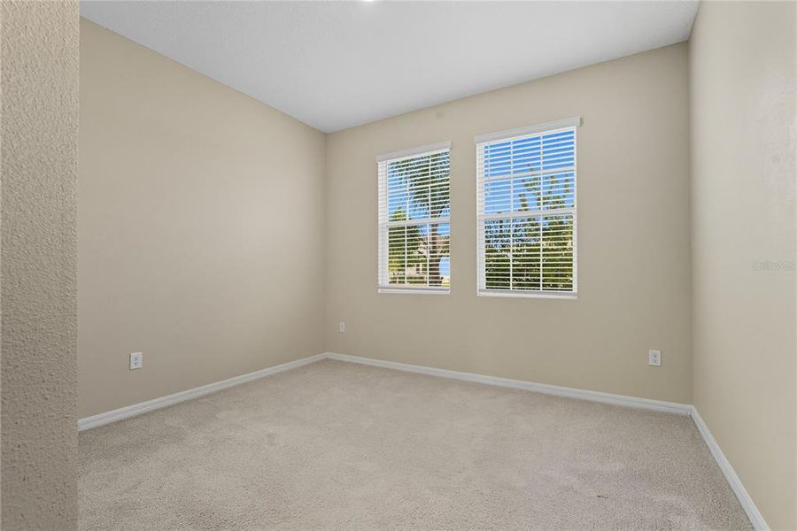 Spacious, unfurnished interior of a new home in , Dade City (Image 28).