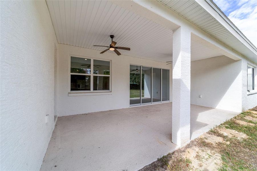 Exterior details and patio area of a home in Calesa Township, Ocala (Image 38).