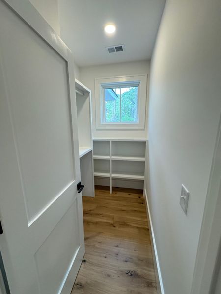 Spacious, unfurnished interior of a new home in , Seabrook Island (Image 22).