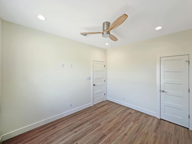 Spacious, unfurnished interior of a new home in , Bolivar Peninsula (Image 11). Spacious, unfurnished interior of a new home in , Bolivar Peninsula (Image 11).