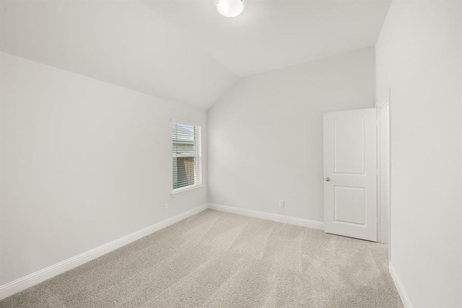 317 Comfort- Bedroom-1