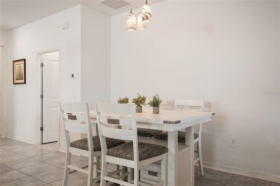 Furnished interior view inside a new home in , Winter Haven (Image 28).