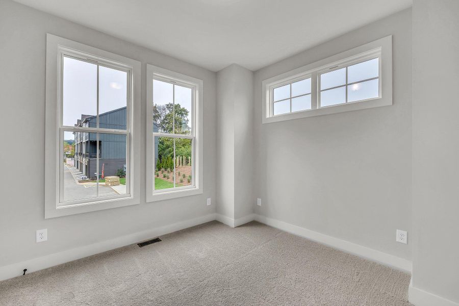 Representative unfurnished interior of a home built from the Welkin by Empire Homes in BelleWether, Chattanooga (Image 16).