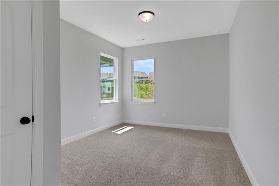 Spacious, unfurnished interior of a new home in Twin Lakes, Hoschton (Image 17).