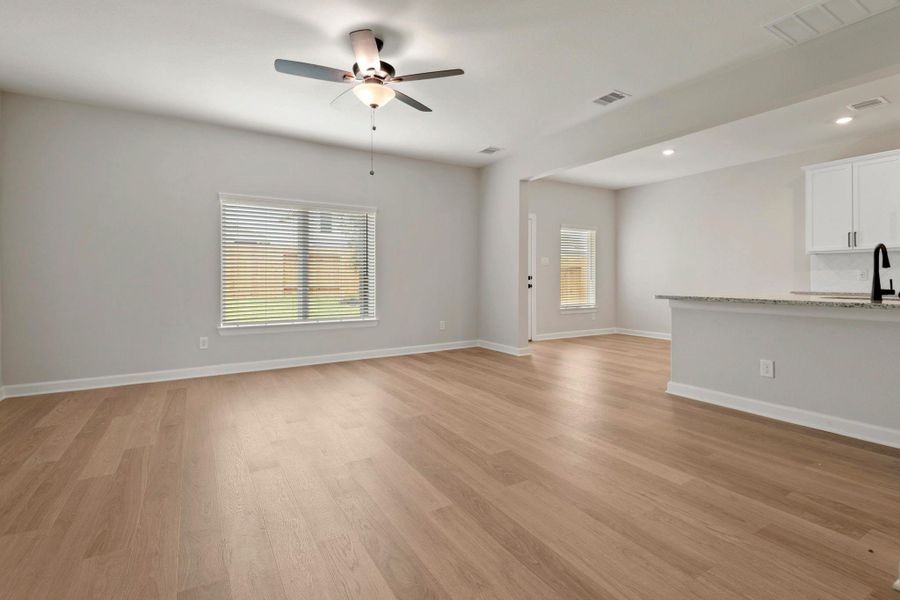 Spacious, unfurnished interior of a new home in Magnolia Woods, Magnolia (Image 8).