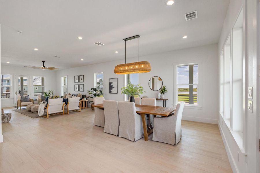 Furnished interior view inside a new home in , Galveston (Image 11).