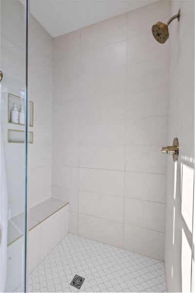 Image 29 of a home in Hayes Park.