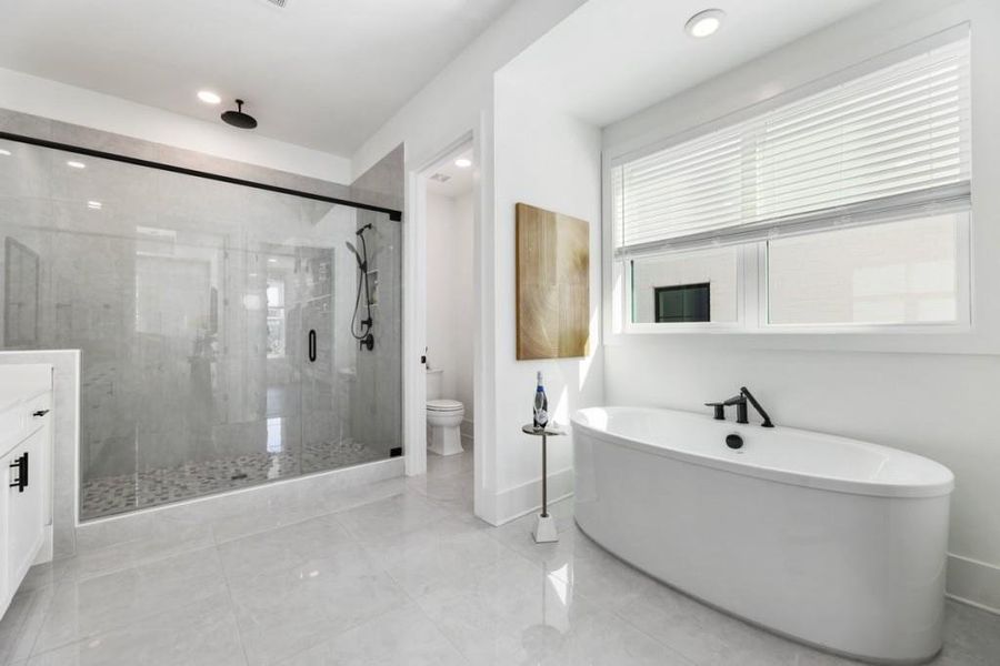 Furnished interior view inside a new home in , Alpharetta (Image 17).