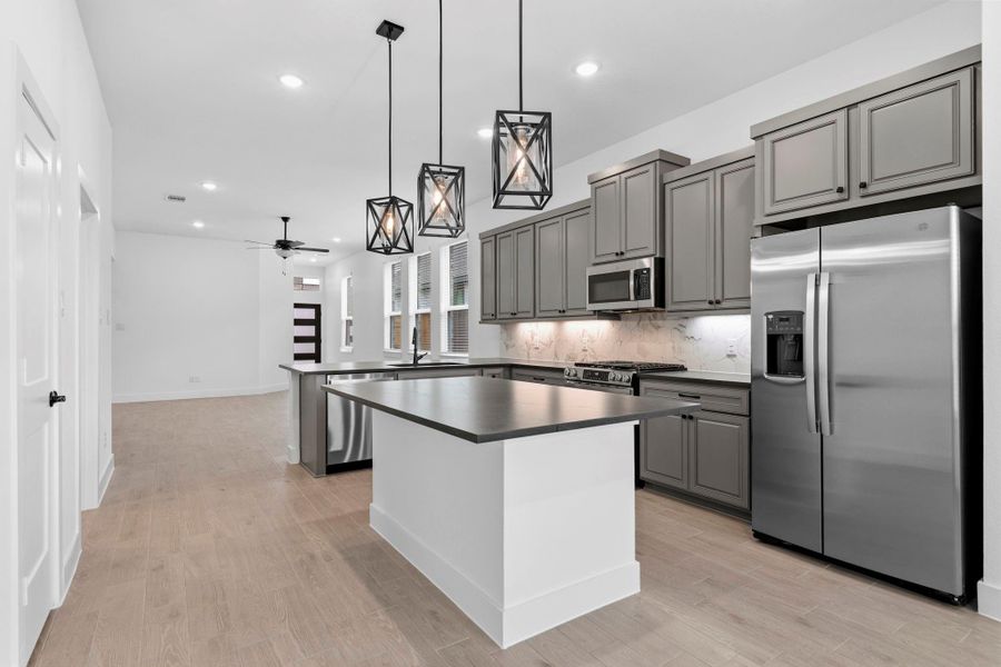 Furnished interior view inside a new home in Emory Glen, Magnolia (Image 5).