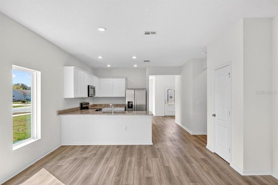 Furnished interior view inside a new home in , Deltona (Image 10).