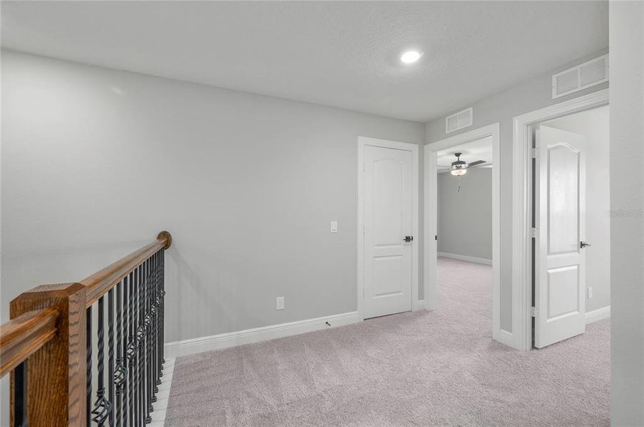 Spacious, unfurnished interior of a new home in Gum Lake Preserve, Lake Alfred (Image 30).